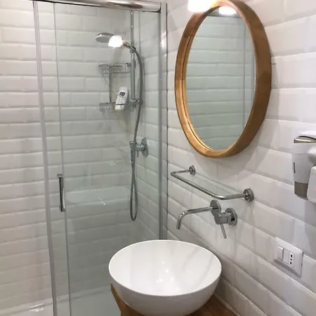 Palazzo Pignatelli בית הארחה