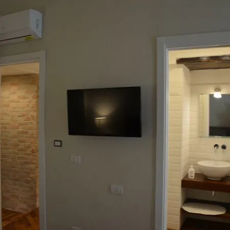 Palazzo Pignatelli בית הארחה נאפולי