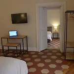 Palazzo Pignatelli בית הארחה 3*