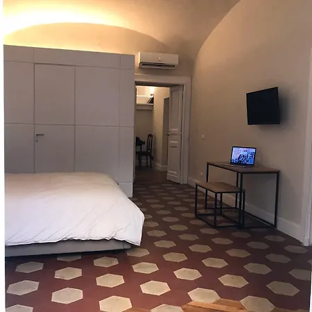 Palazzo Pignatelli Penzion 3*